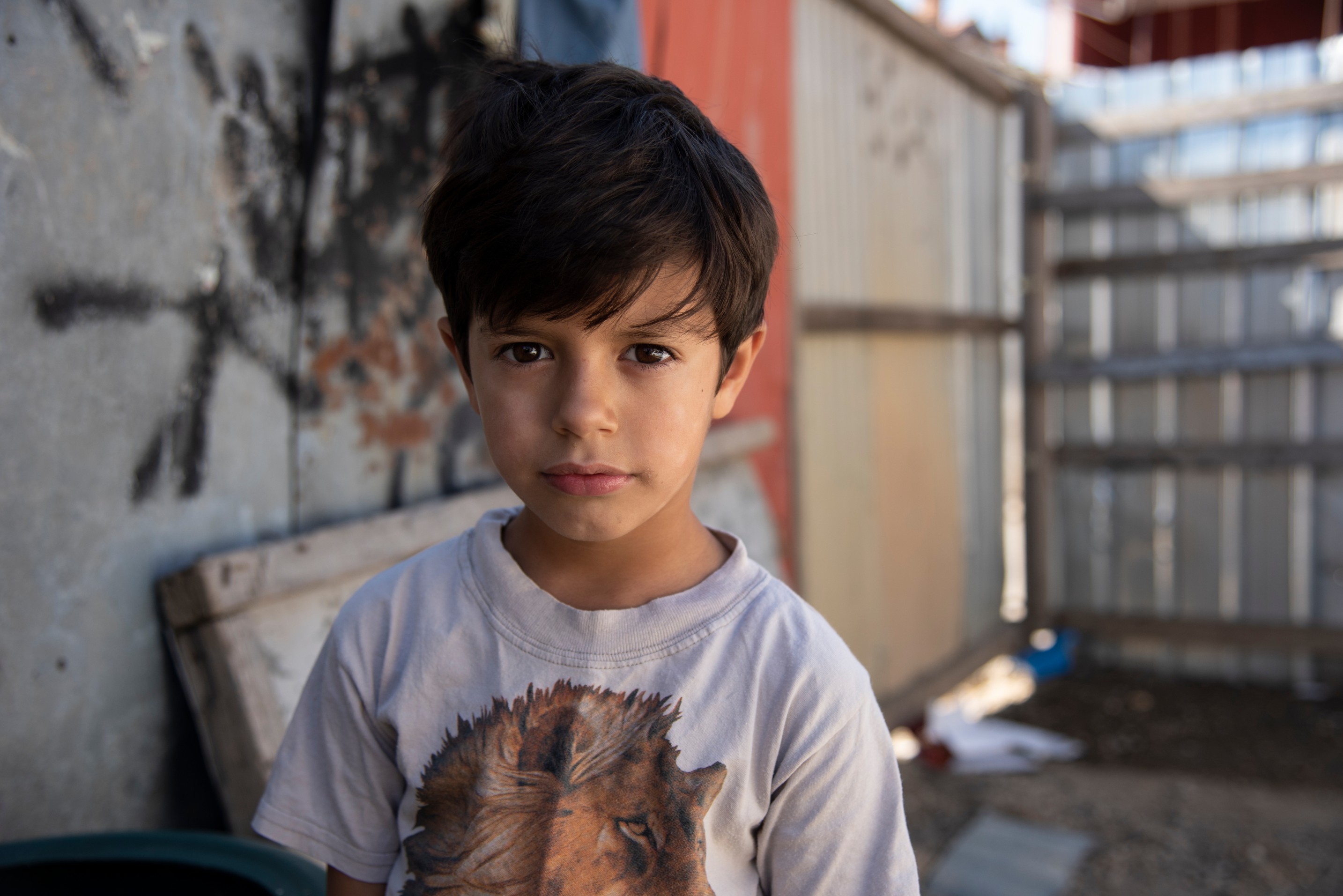 საერთაშორისო გამოცდილება, პროფესიონალების მიერ შექმნილი უნიკალური პროგრამები და საქმისადმი ერთგულება არის ის, რაც ყველასგან გამოგვარჩევს. თუმცა, საზოგადოების ჩართულობის გარეშე არაფერი გამოგვივა.

თქვენი თითოეული დონაცია ჩვენთვის ნიშნავს, სულ მცირე, ერთი ბავშვის გაუმჯობესებულ ცხოვრებას - ერთით მეტ ბავშვს, რომელსაც არ შია, არ სცივა, არ აქვს ჯანმრთელობის პრობლემები, არ არის მარტო. მხოლოდ ასე - ჩვენი ძალების
გაერთიანებით შევქმნით უკეთეს მომავალს მათთვის, ვისაც ეს ყველაზე მეტად სჭირდება.